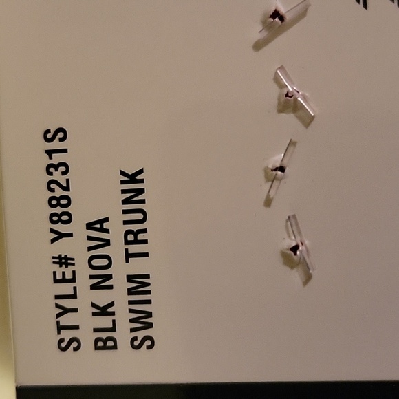 NWT: ZeroXposur Men's Swim Trunks - Picture 10 of 14